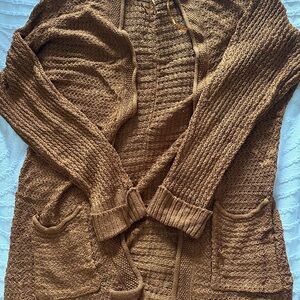 Elegant Tan Knit Cardigan